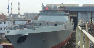 Смонтирован главный ударный комплекс на фрегат «Адмирал флота Касатонов