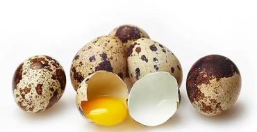 هل يمكن تناول البيض المصاب بالتهاب المعدة: مسلوق أم مقلي أم نيء؟ بيضة نيئة على الريق للمعدة