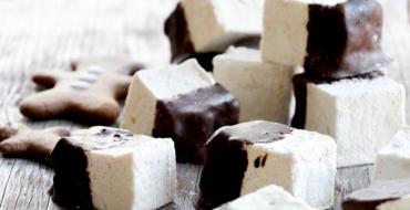 Всё, что нужно знать о зефире в шоколаде: состав, калорийность, полезные свойства